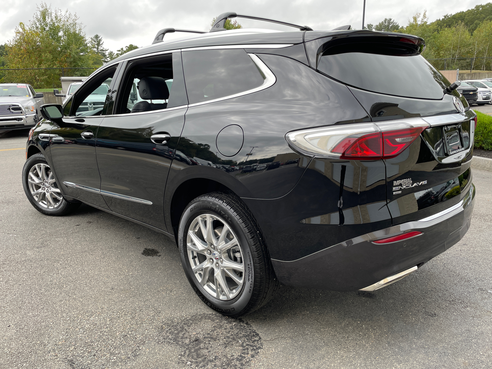 2024 Buick Enclave Essence 9