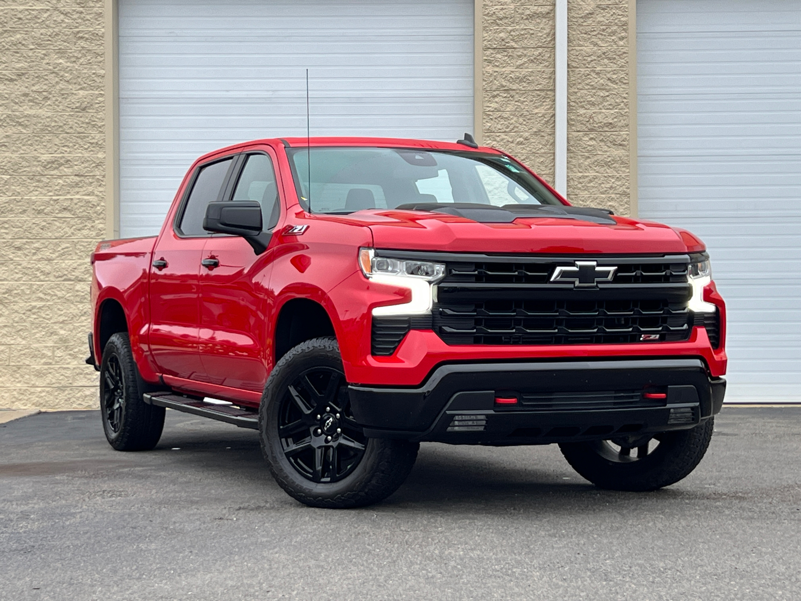 2023 Chevrolet Silverado 1500 LT Trail Boss 1