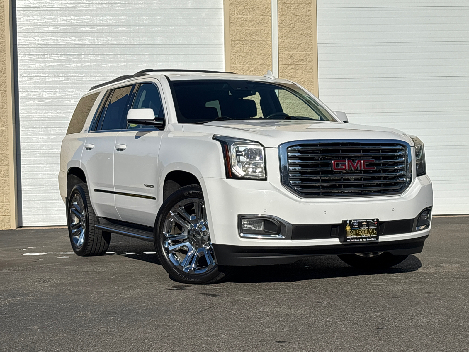 2016 GMC Yukon SLT 1