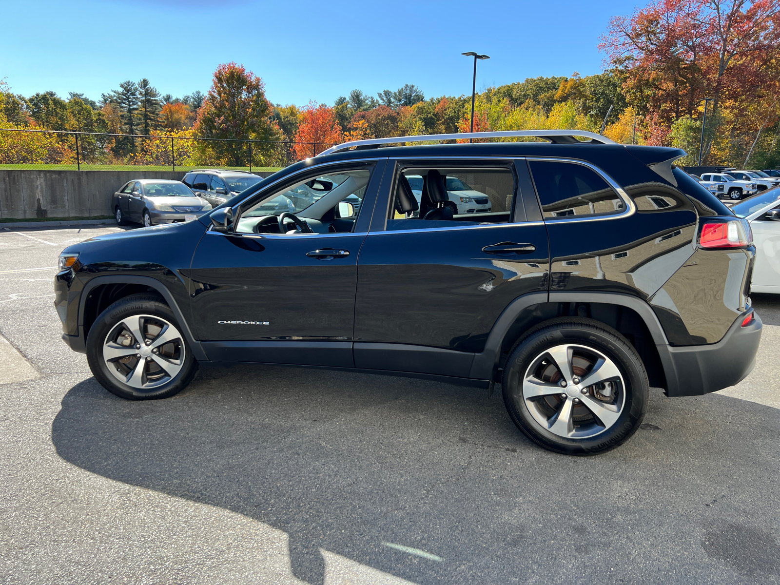 2019 Jeep Cherokee Limited 5