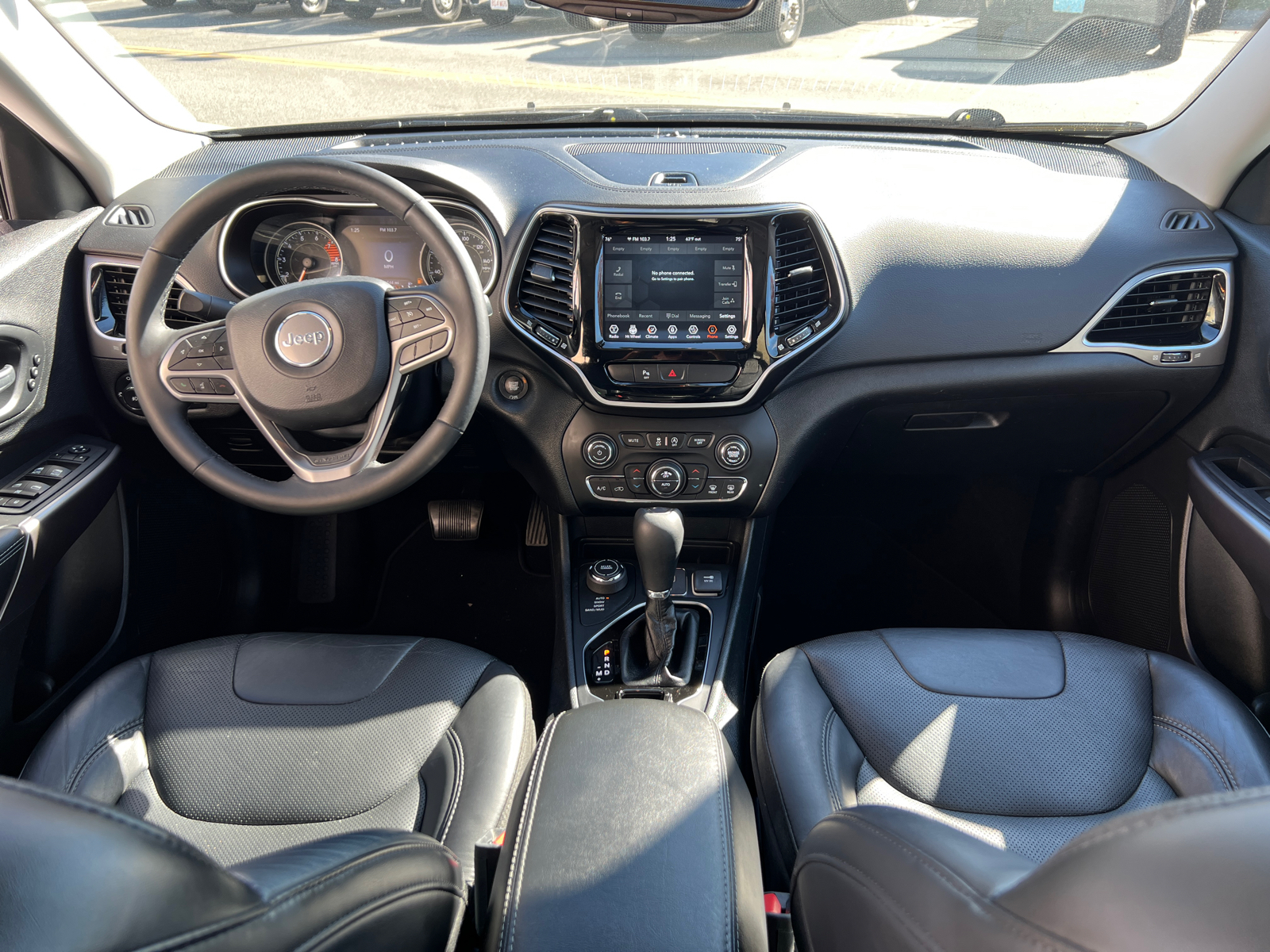 2019 Jeep Cherokee Limited 14