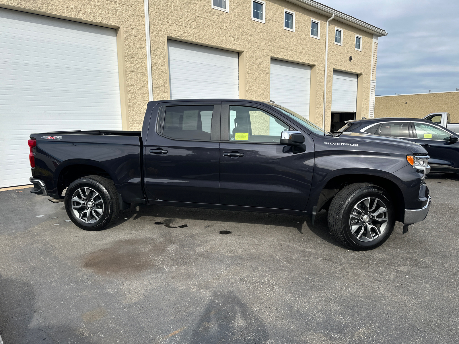 2024 Chevrolet Silverado 1500 LT 11