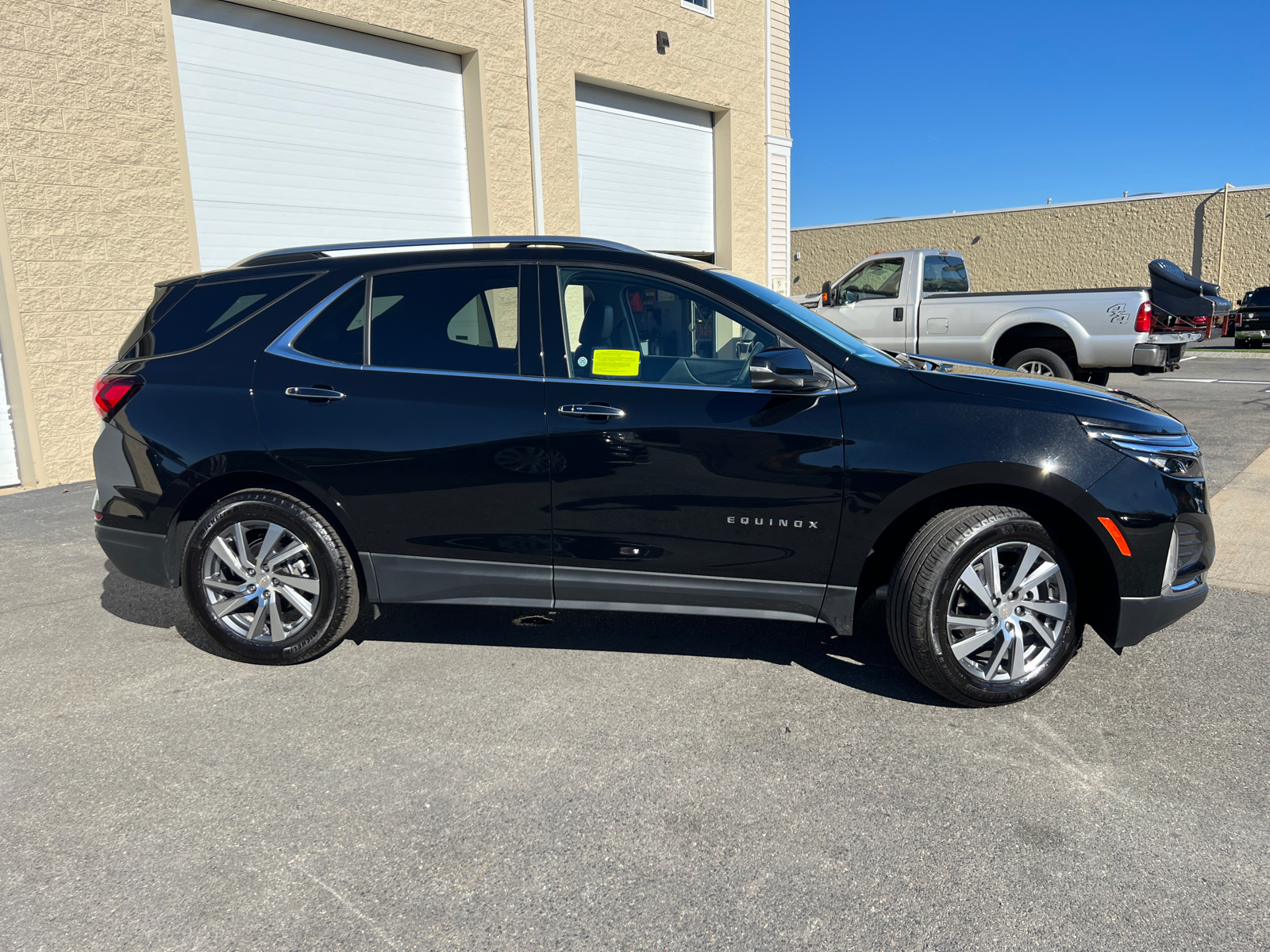 2024 Chevrolet Equinox Premier 11