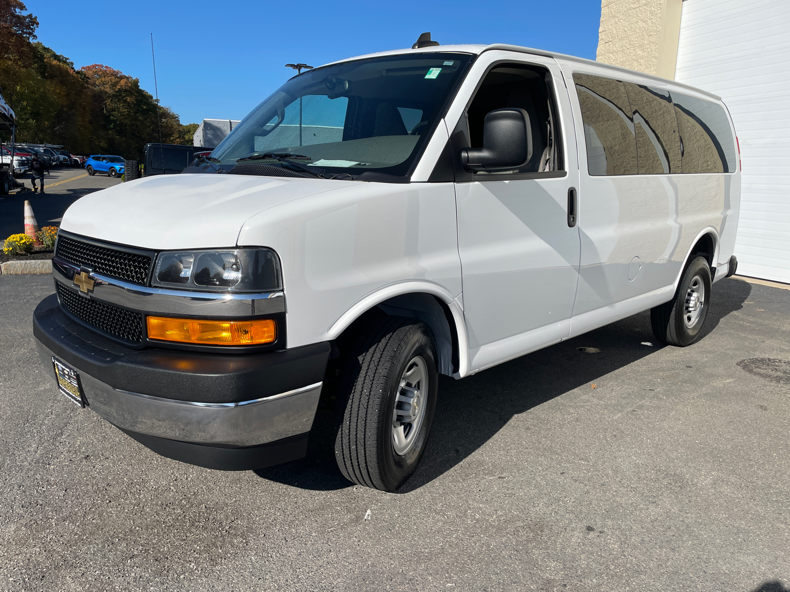 2023 Chevrolet Express 3500 LS 4