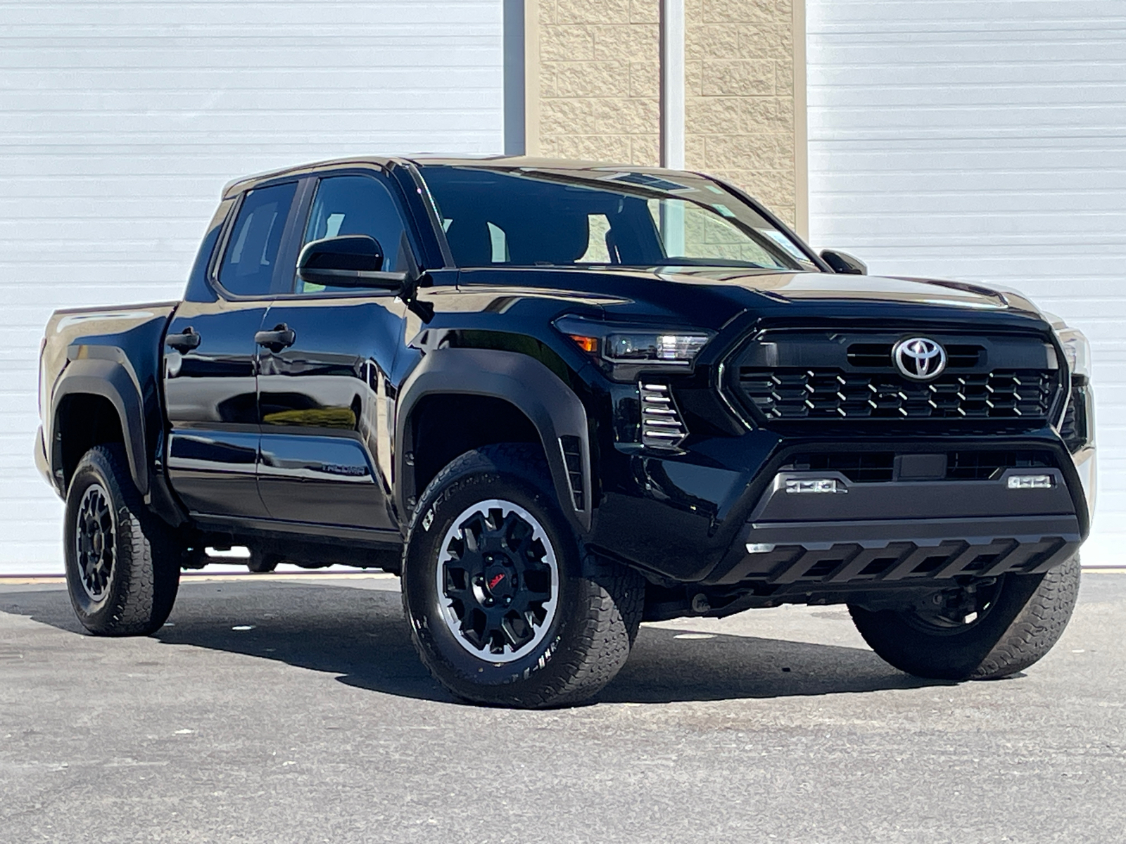 2024 Toyota Tacoma TRD Off-Road 1