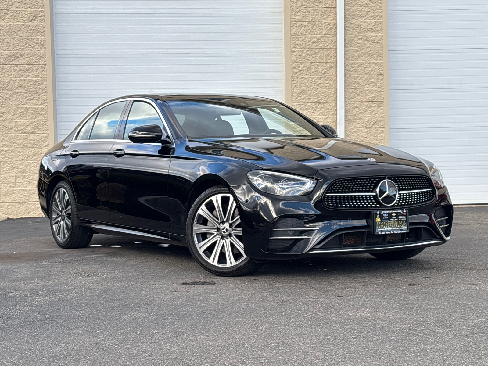 2022 Mercedes-Benz E-Class  1