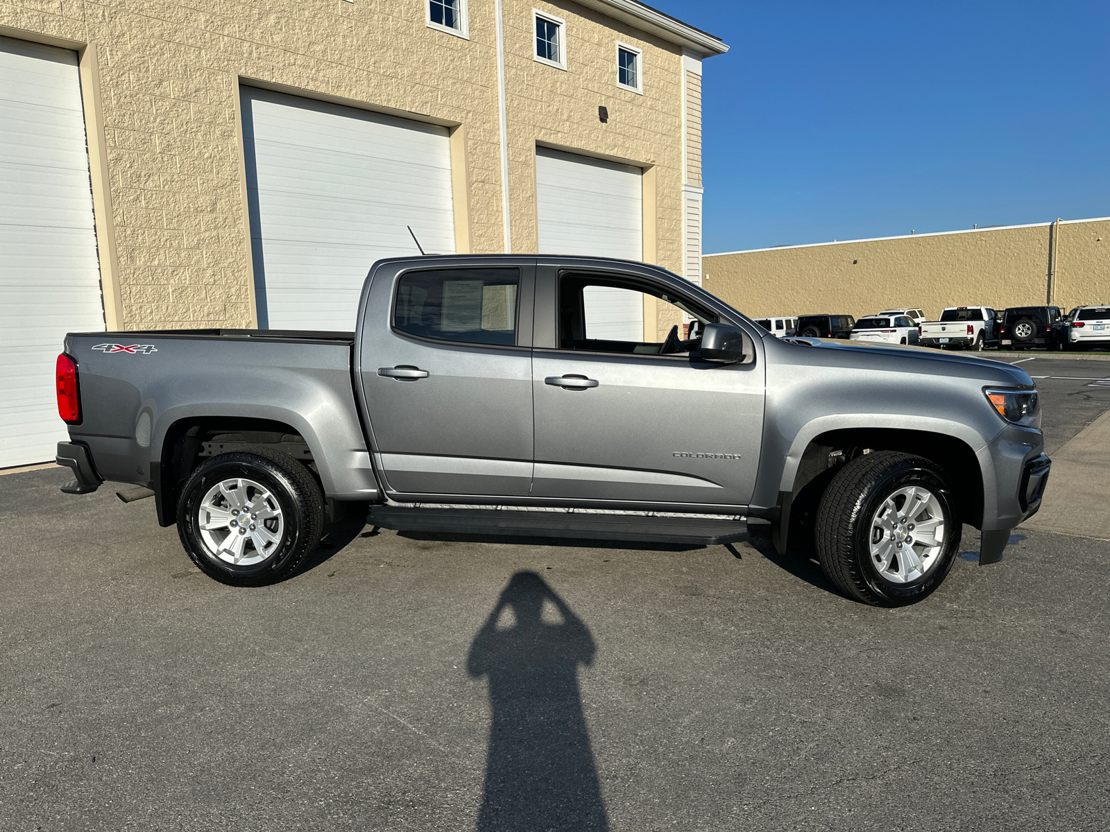 2022 Chevrolet Colorado LT 11