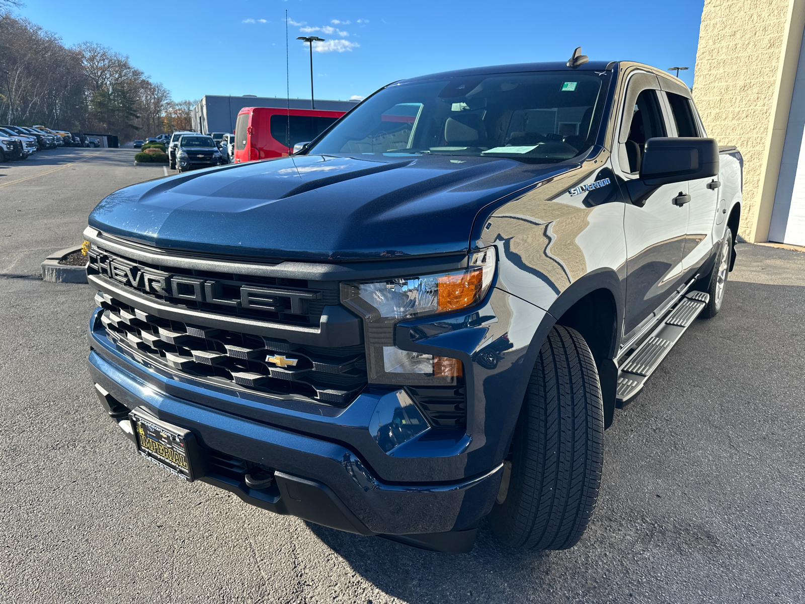 2023 Chevrolet Silverado 1500 Custom 4