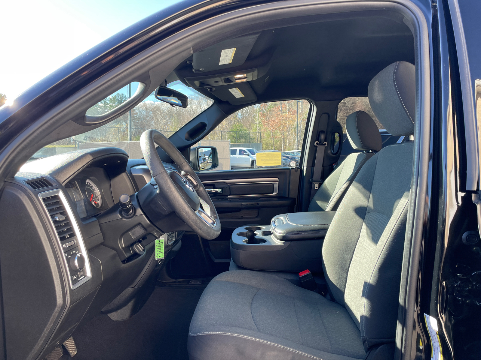 2021 Ram 1500 Classic Warlock 32