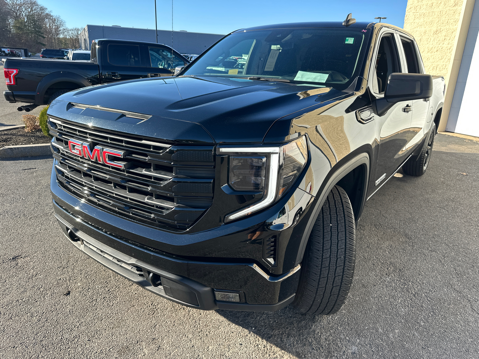 2022 GMC Sierra 1500 Elevation 4