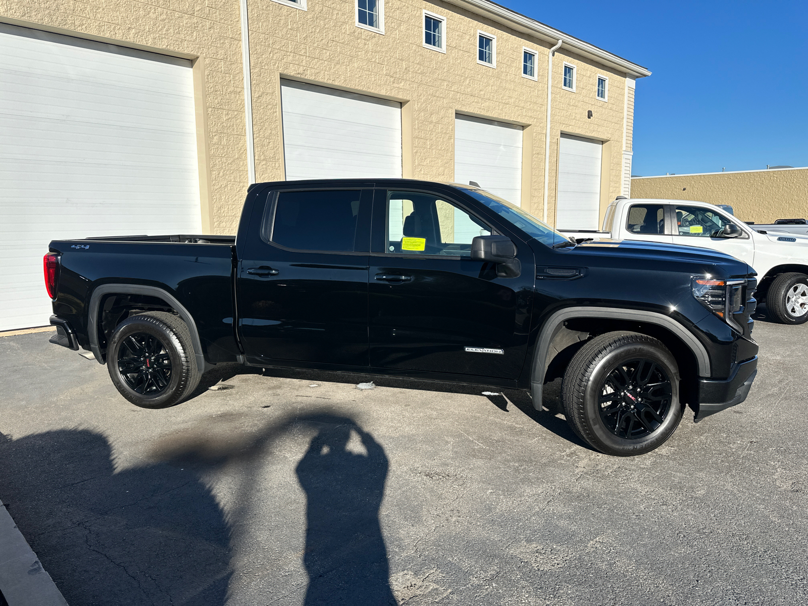 2022 GMC Sierra 1500 Elevation 11