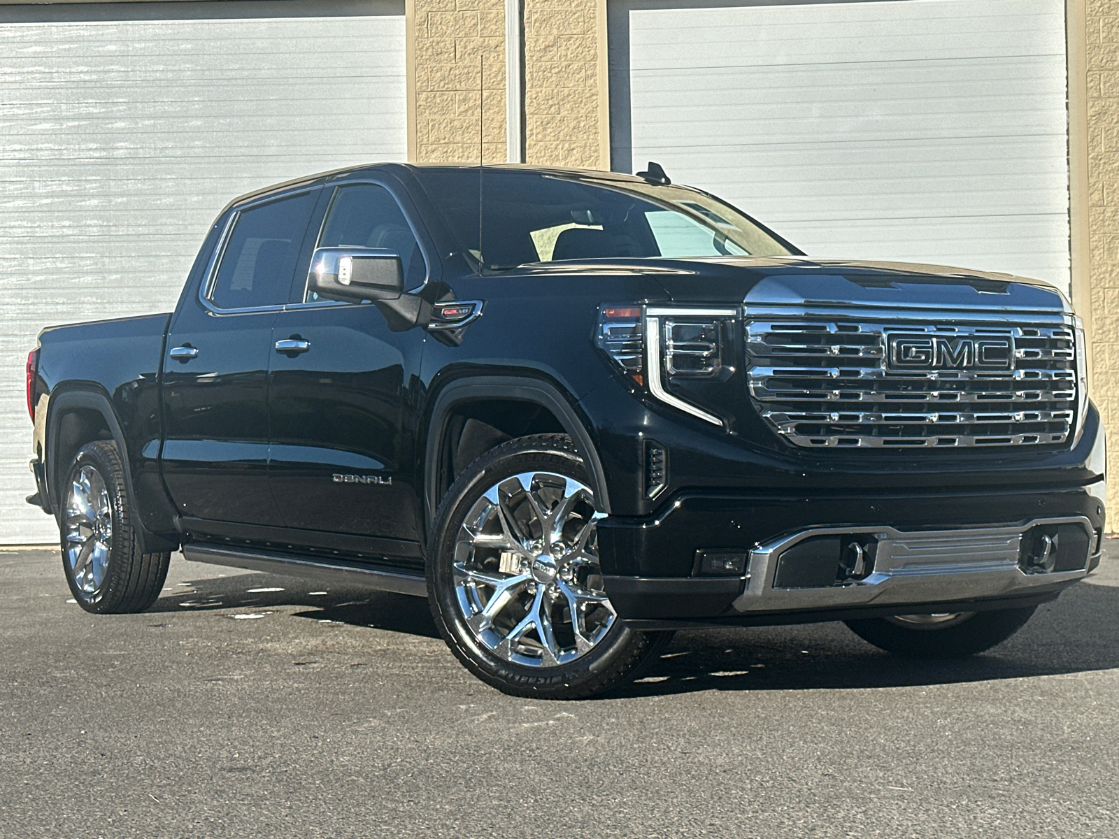 2022 GMC Sierra 1500 Denali 2