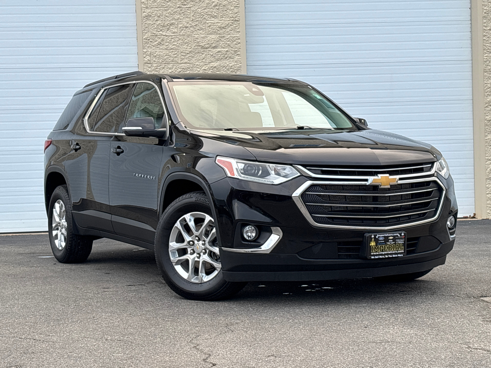 2021 Chevrolet Traverse LT 2