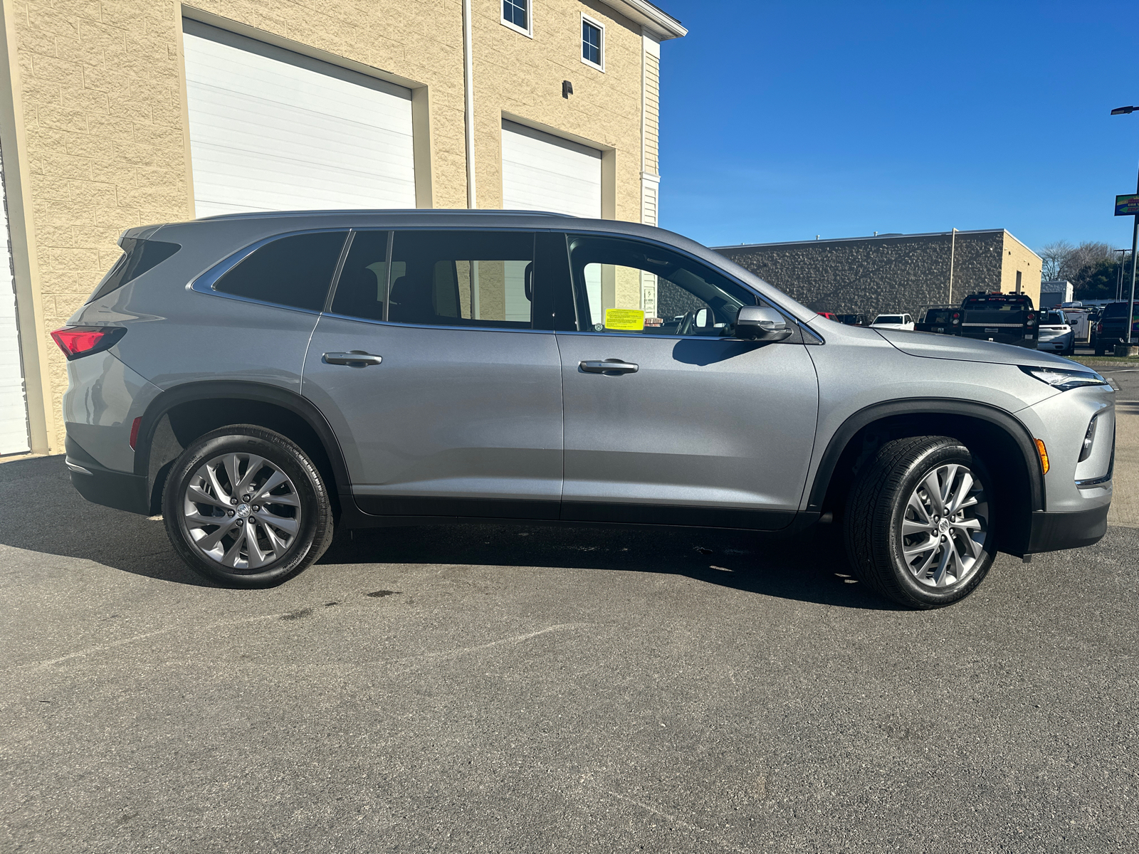 2025 Buick Enclave Preferred 11