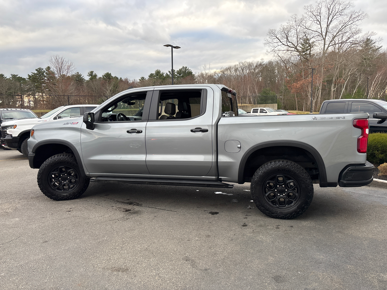 2024 Chevrolet Silverado 1500 ZR2 5