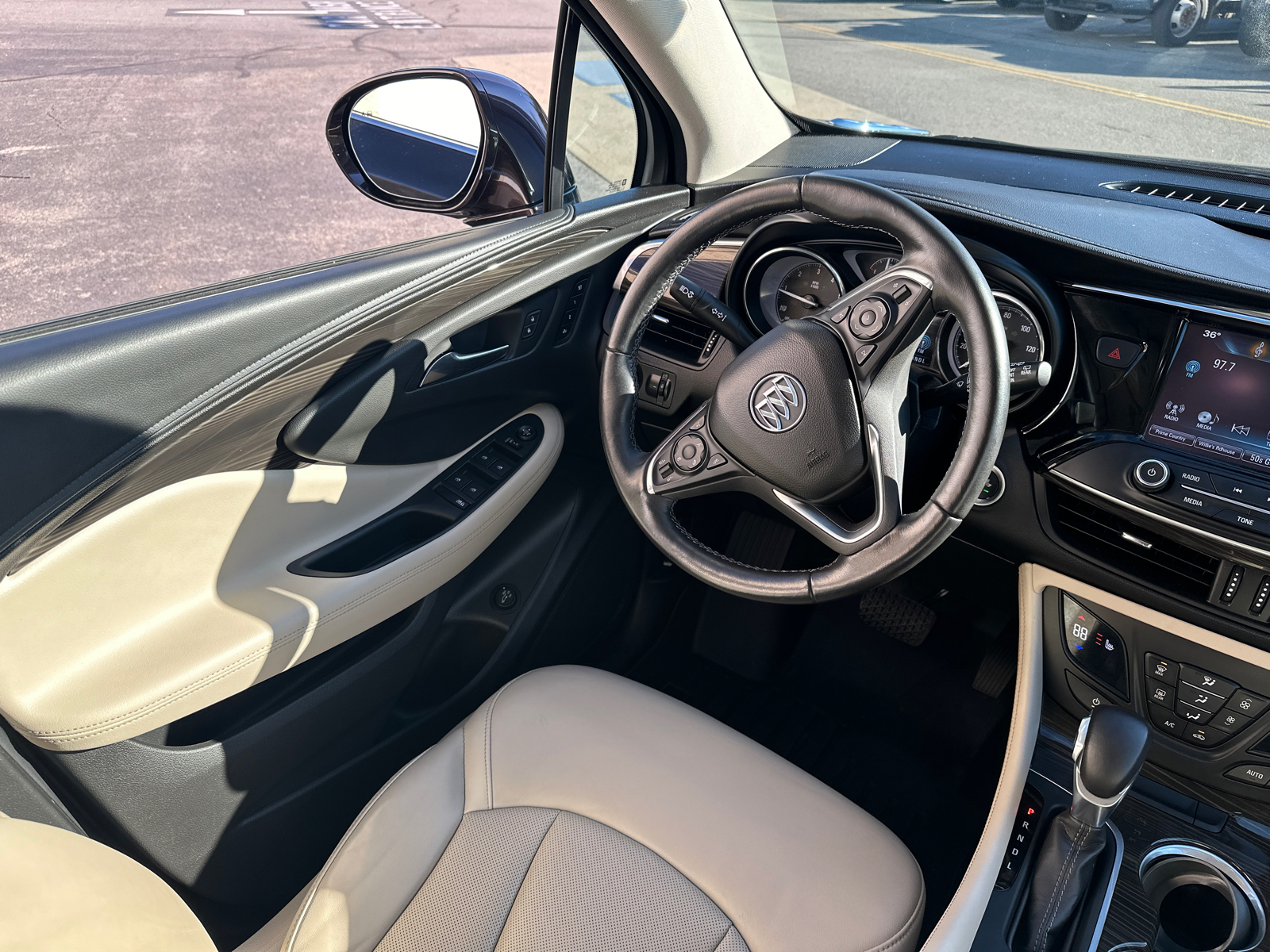 2020 Buick Envision Essence 16