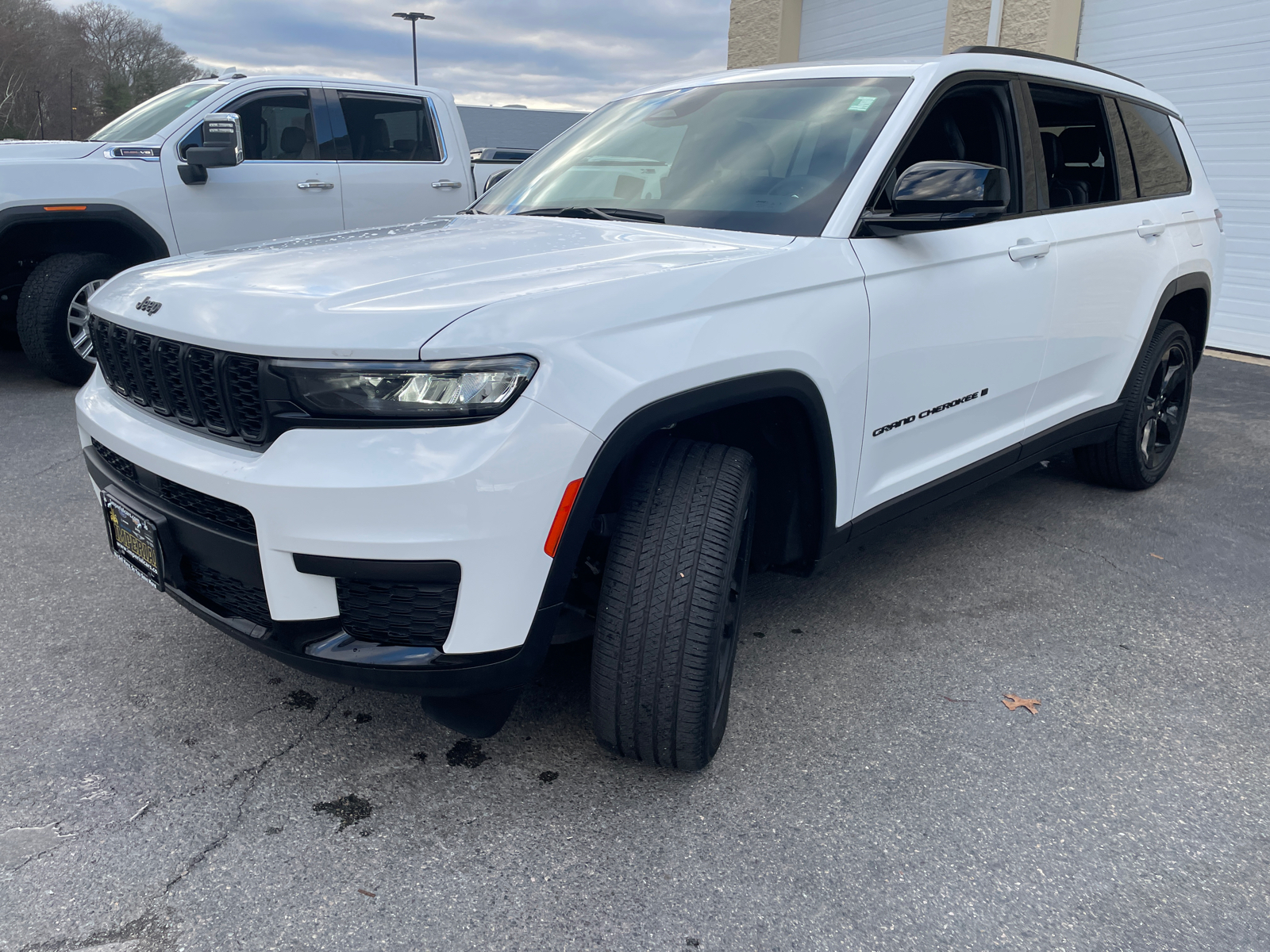 2023 Jeep Grand Cherokee L Altitude 4