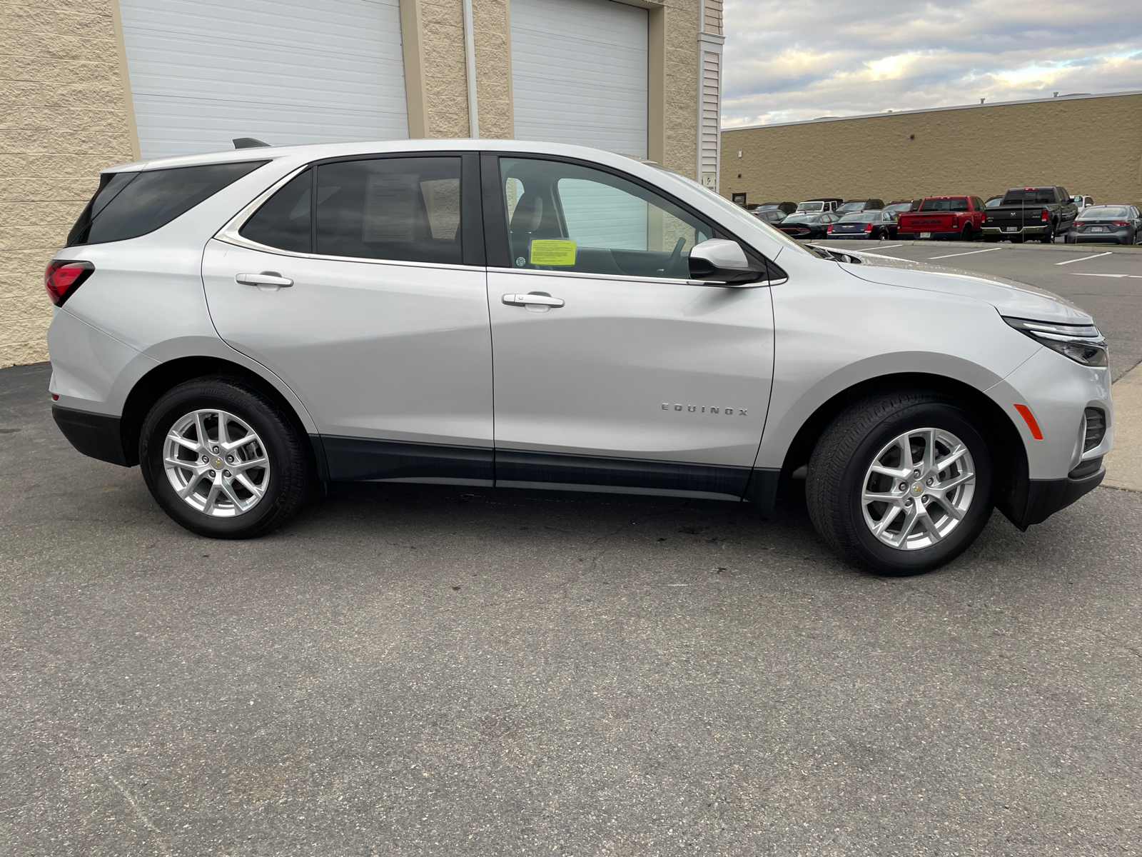 2022 Chevrolet Equinox LT 14