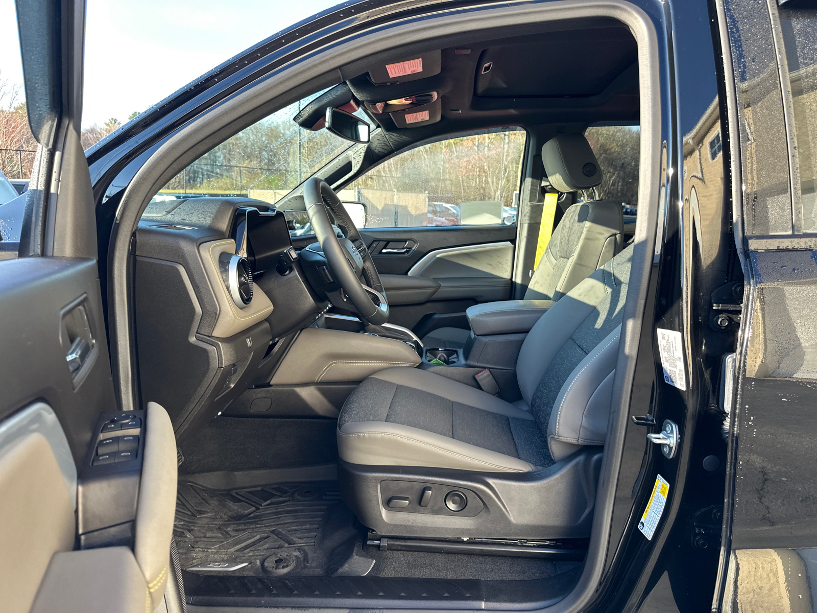 2024 Chevrolet Colorado ZR2 30