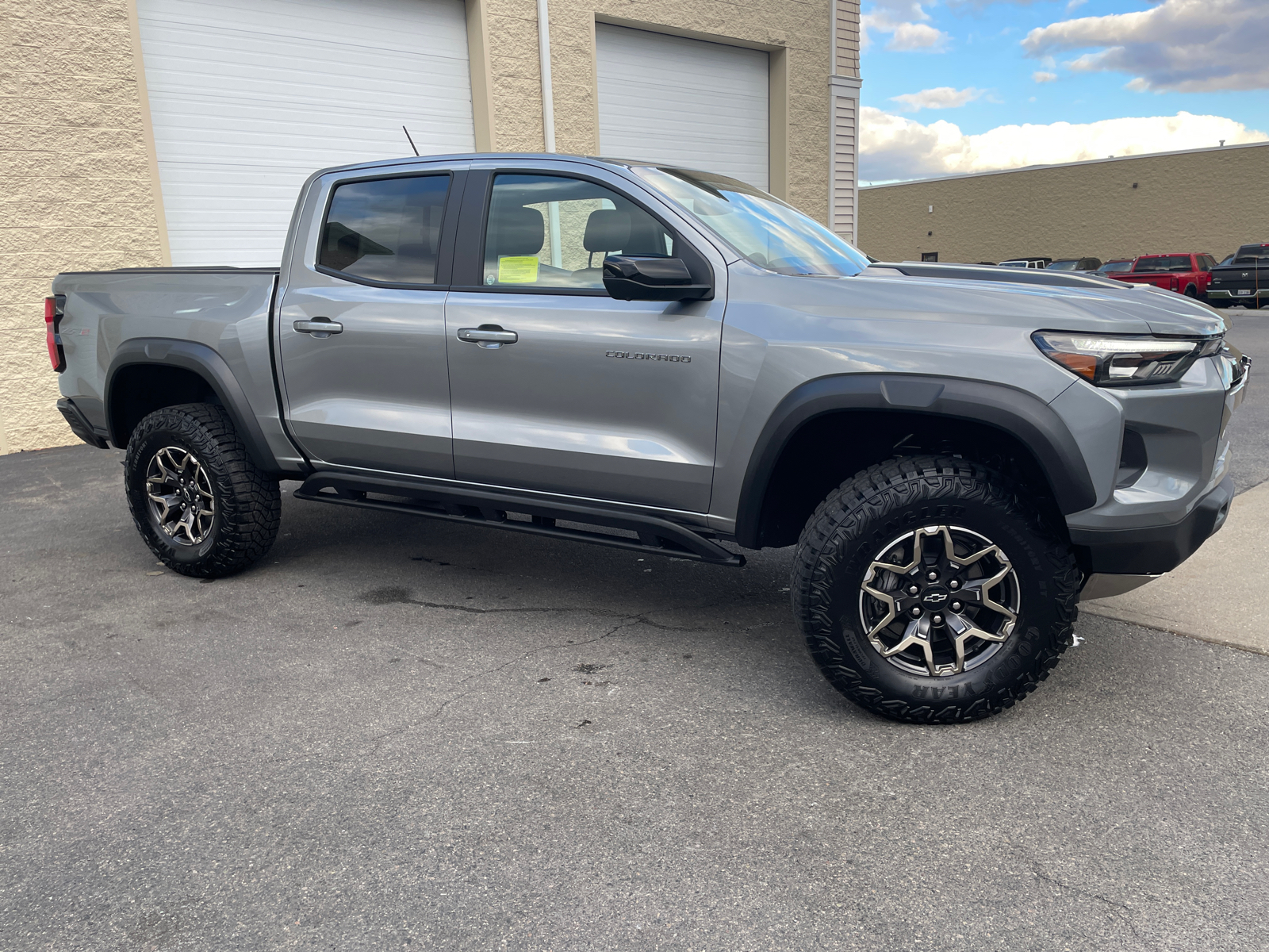 2024 Chevrolet Colorado ZR2 14