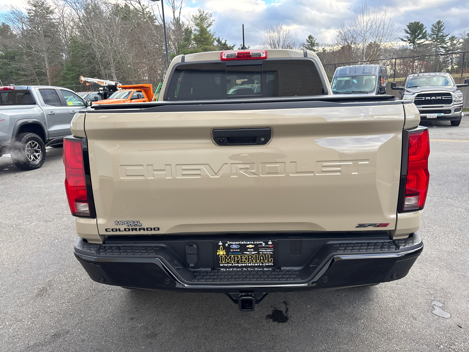 2024 Chevrolet Colorado ZR2 8