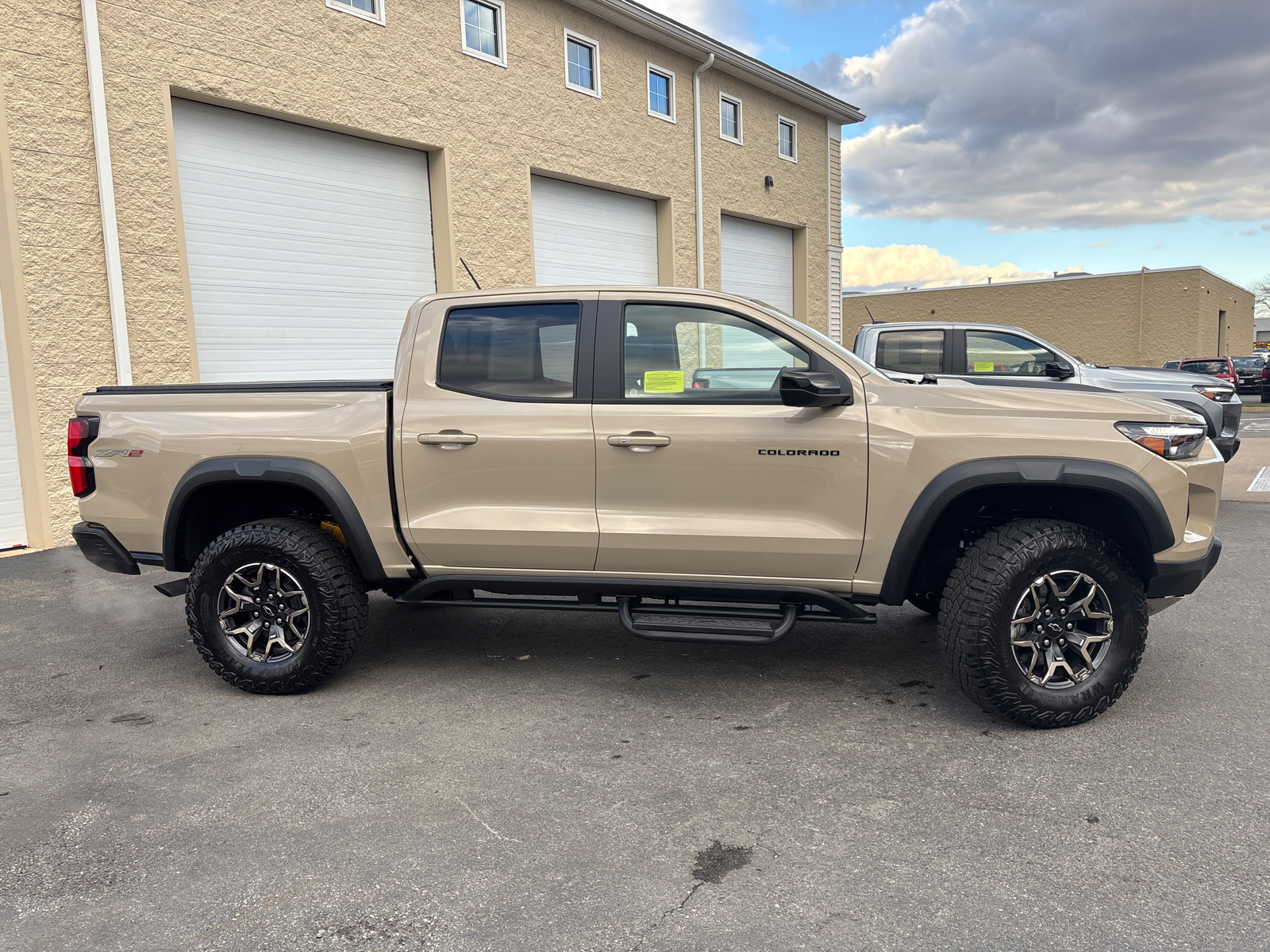 2024 Chevrolet Colorado ZR2 11