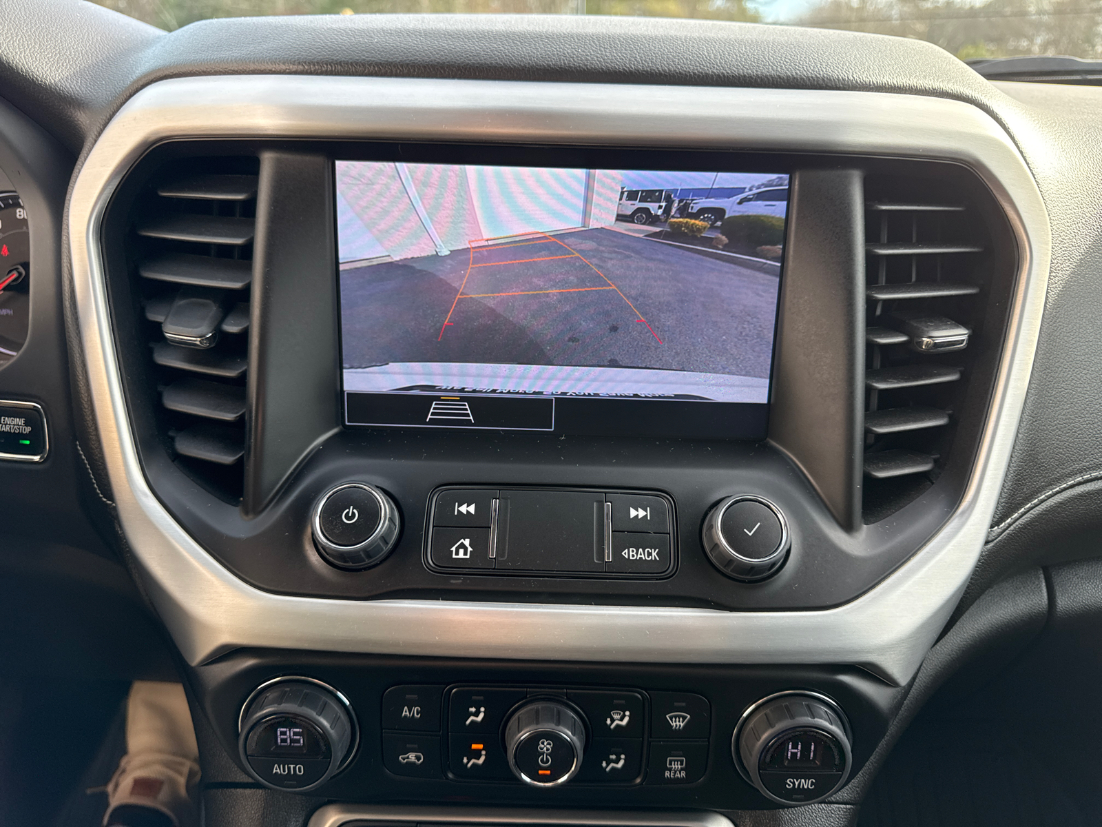 2023 GMC Acadia SLE 19