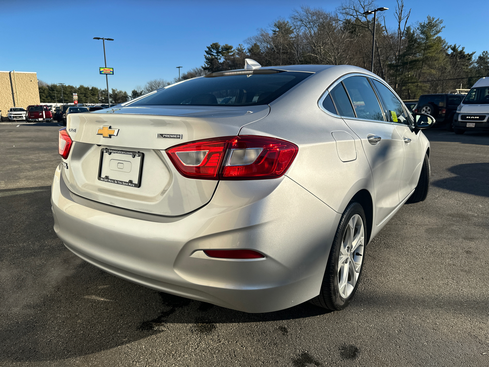 2018 Chevrolet Cruze  9