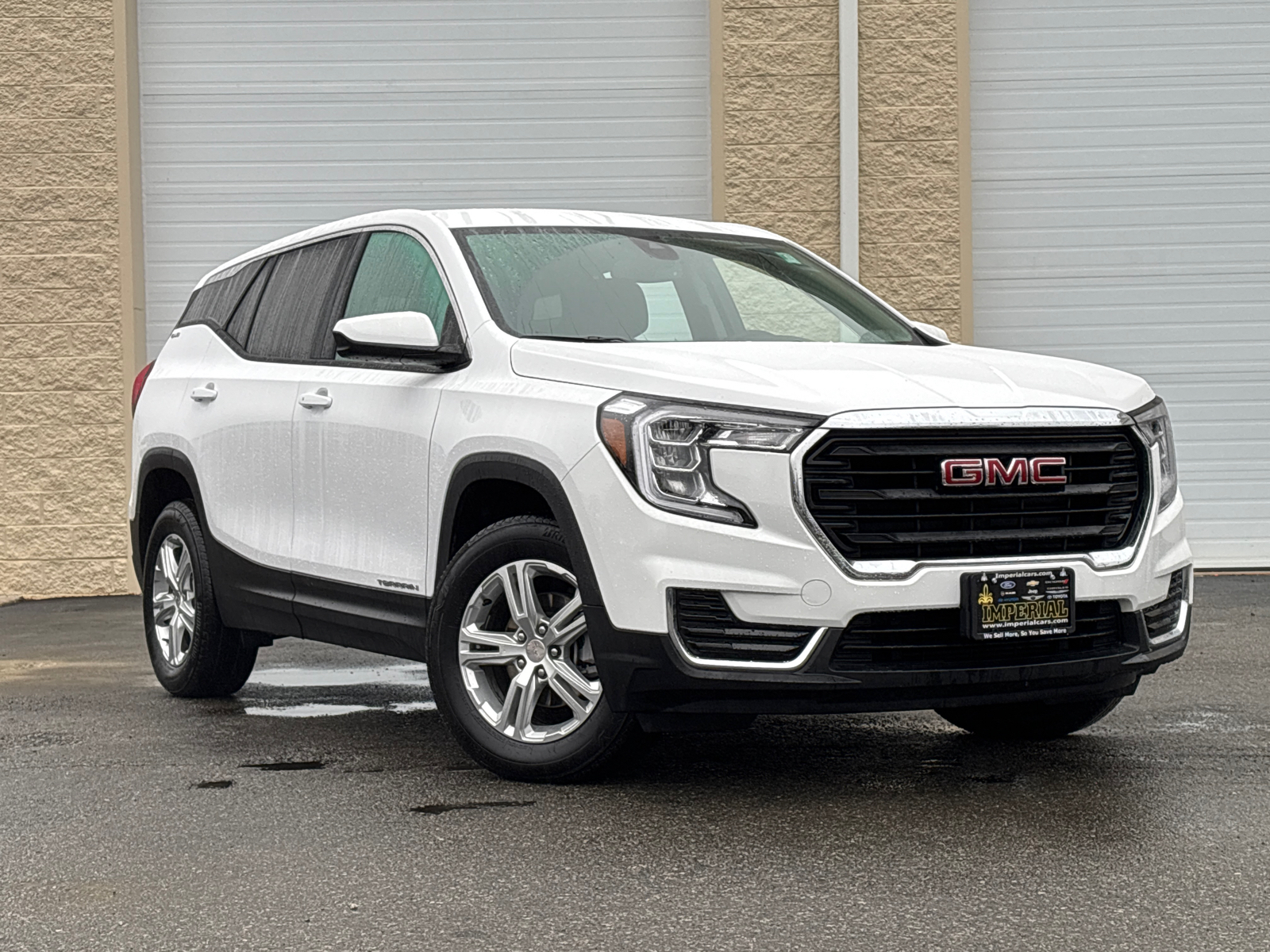 2024 GMC Terrain SLE 1