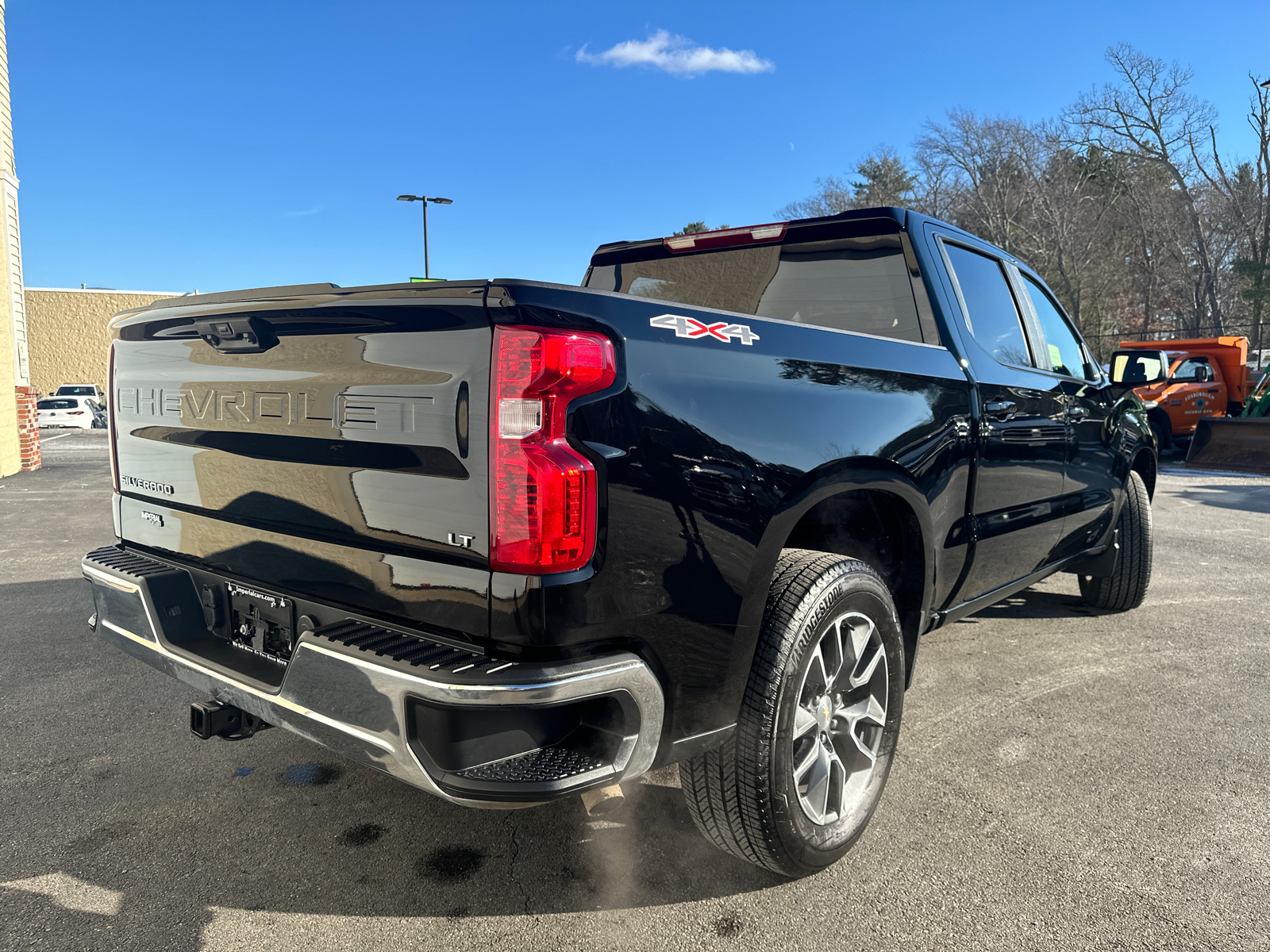 2024 Chevrolet Silverado 1500 LT 10