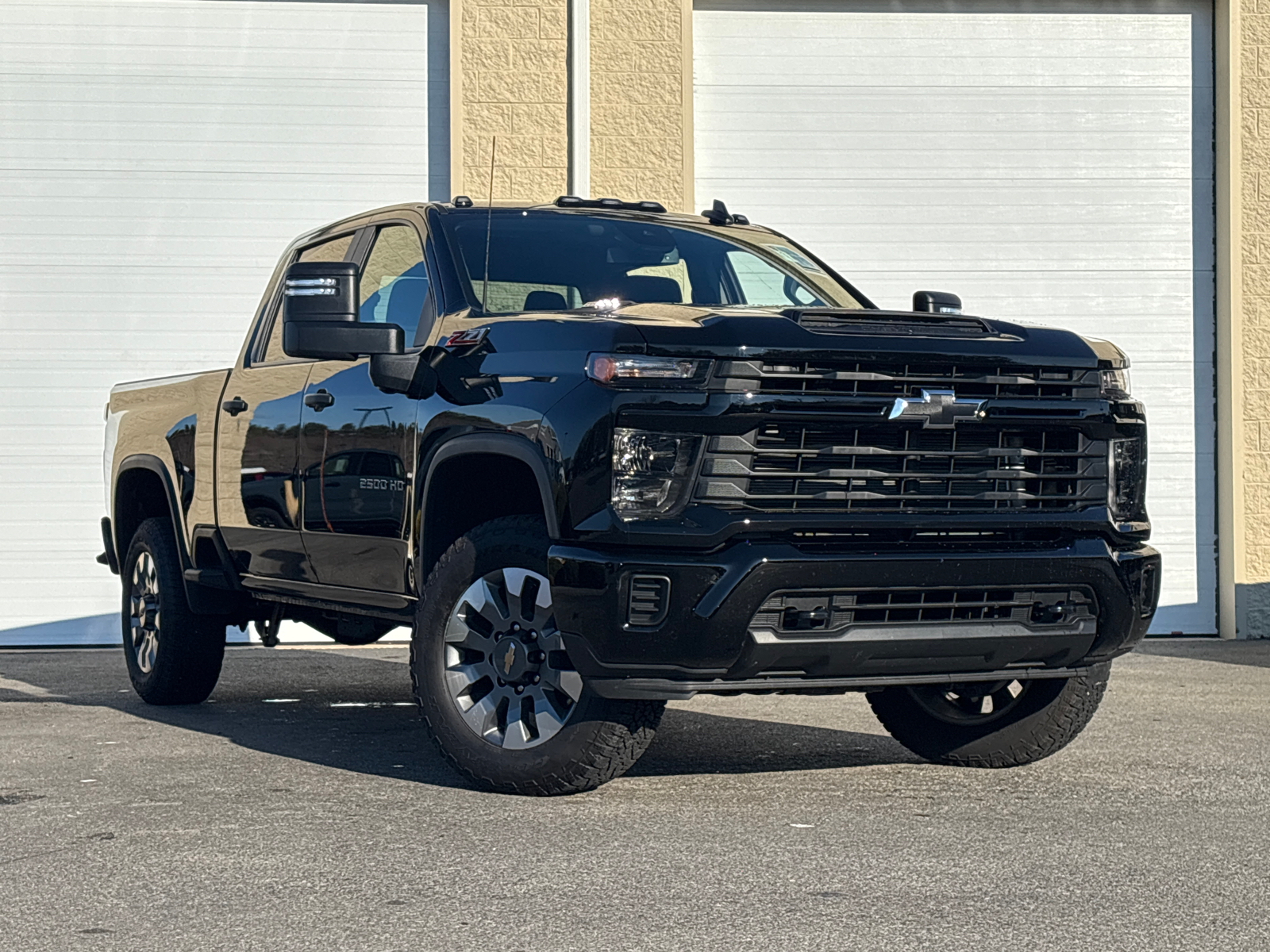 2024 Chevrolet Silverado 2500HD Custom 1