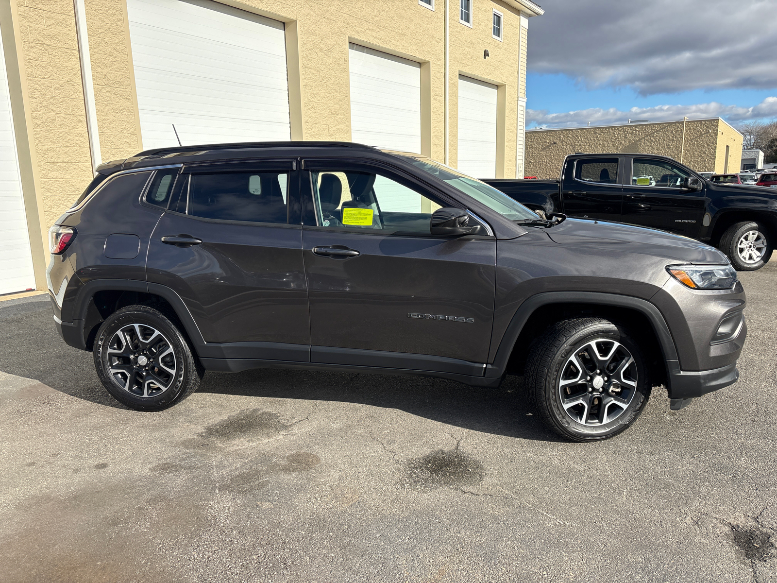 2022 Jeep Compass Latitude 13