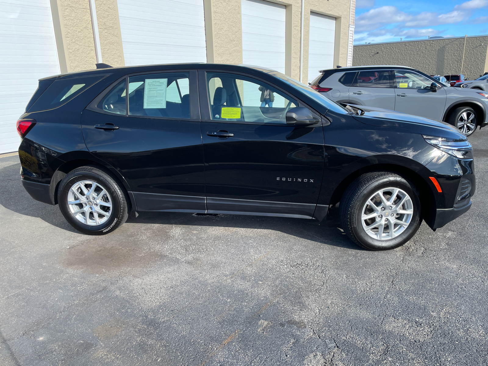 2024 Chevrolet Equinox LS 14