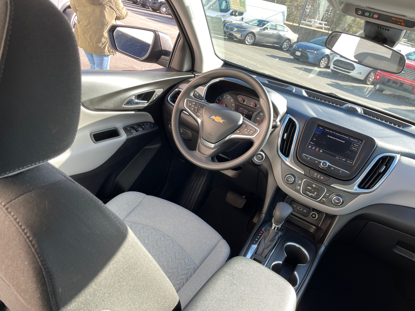 2024 Chevrolet Equinox LS 19