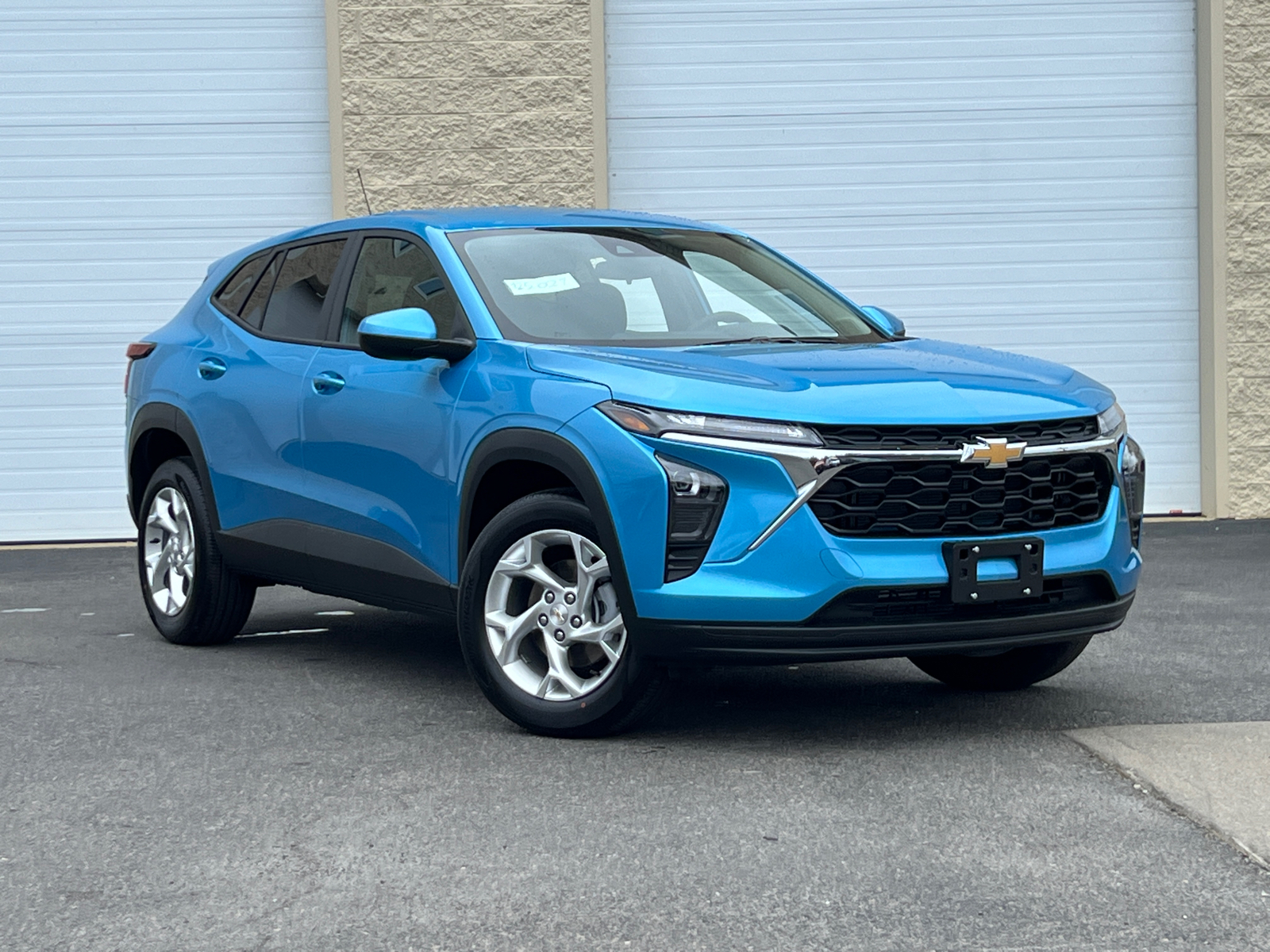 2025 Chevrolet Trax  2