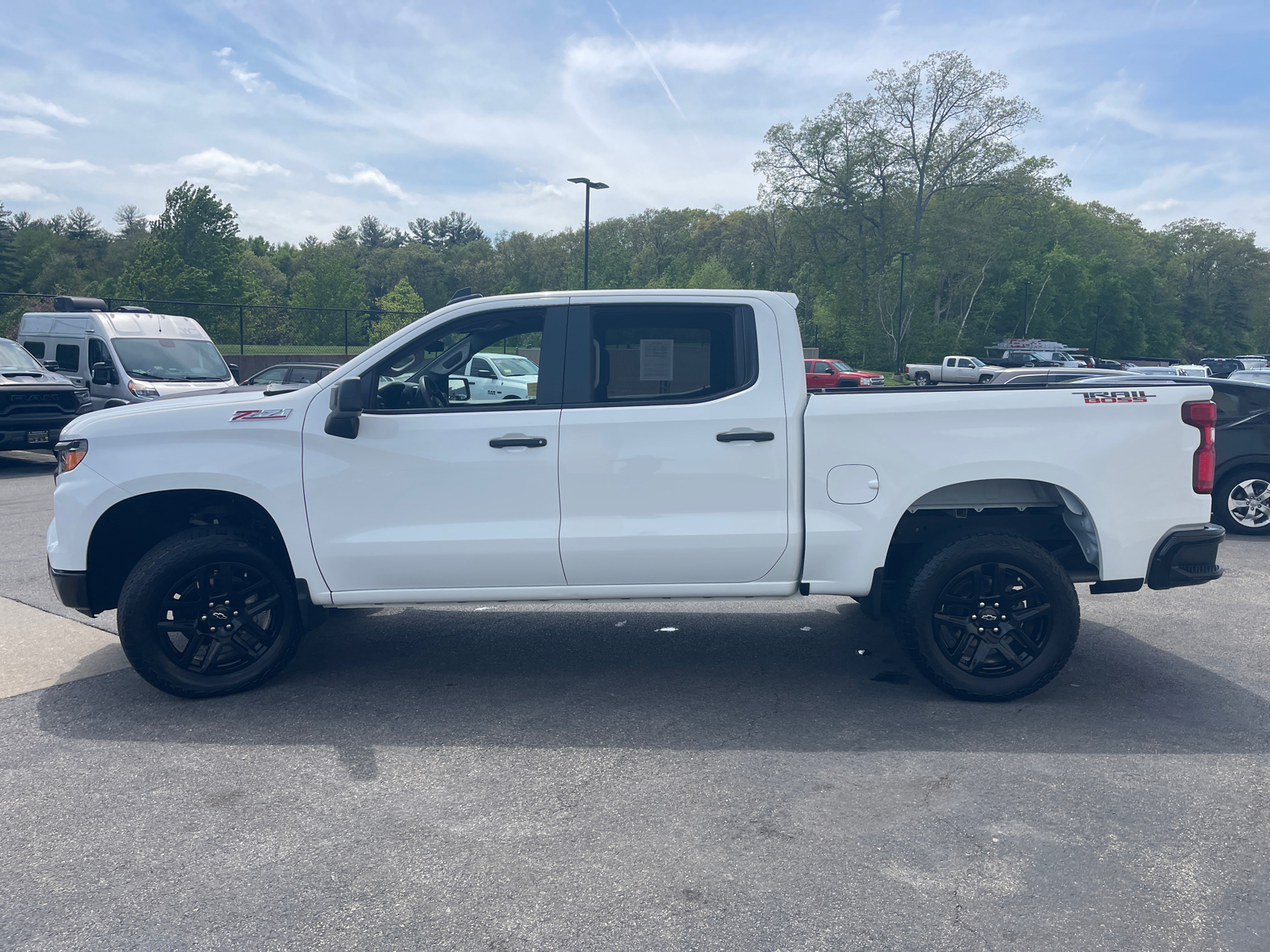 2023 Chevrolet Silverado 1500 Custom Trail Boss 5