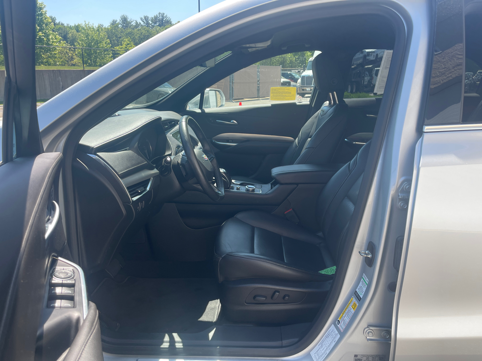 2019 Cadillac XT4 Premium Luxury 38