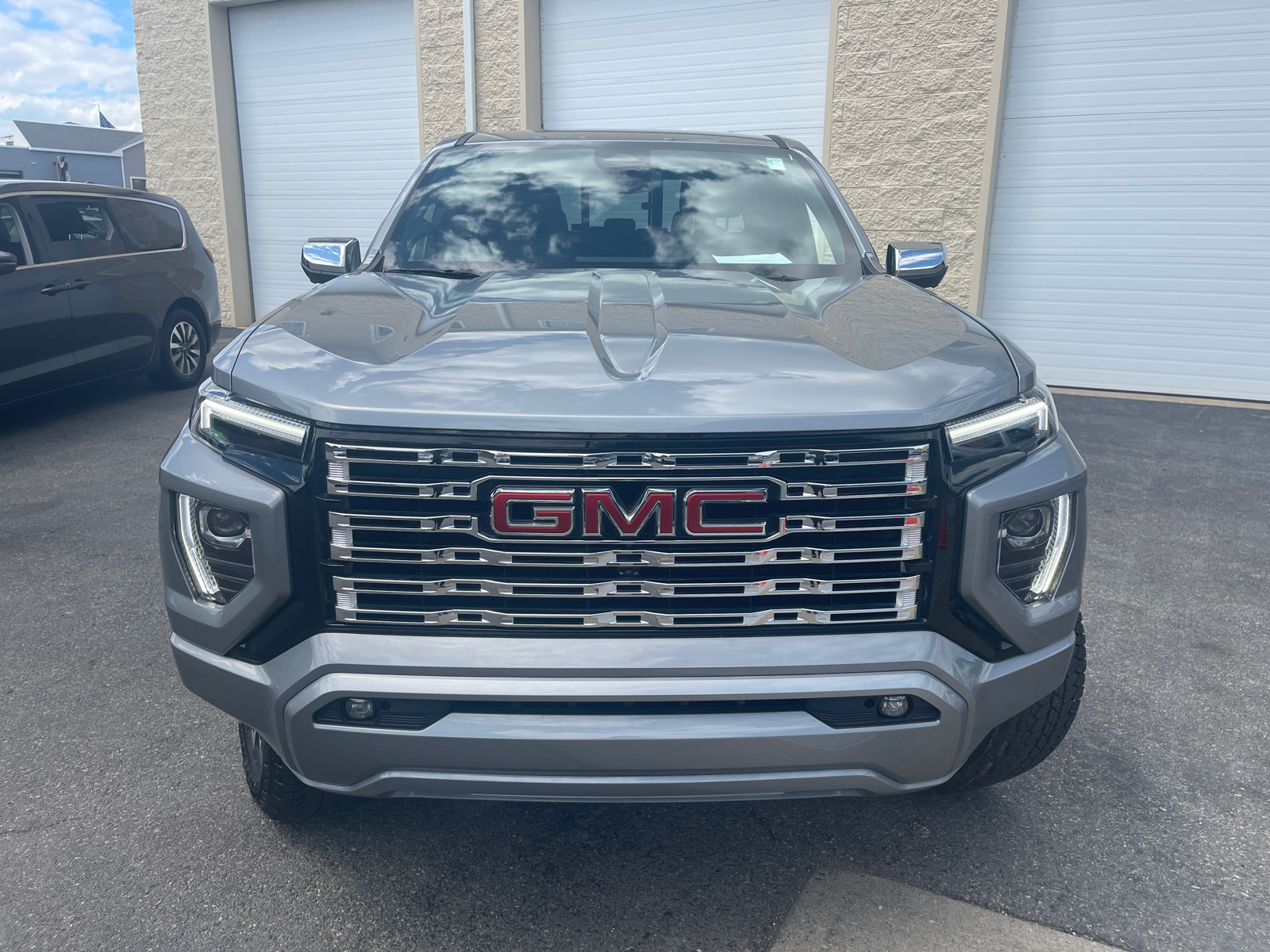 2023 GMC Canyon Denali 3