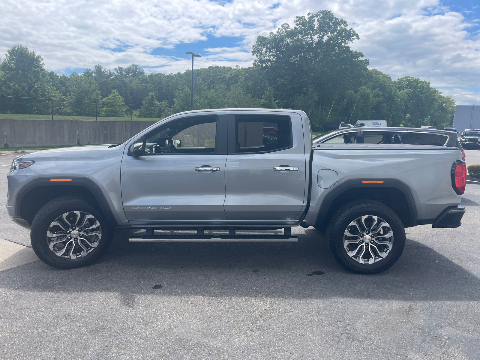 2023 GMC Canyon Denali 5