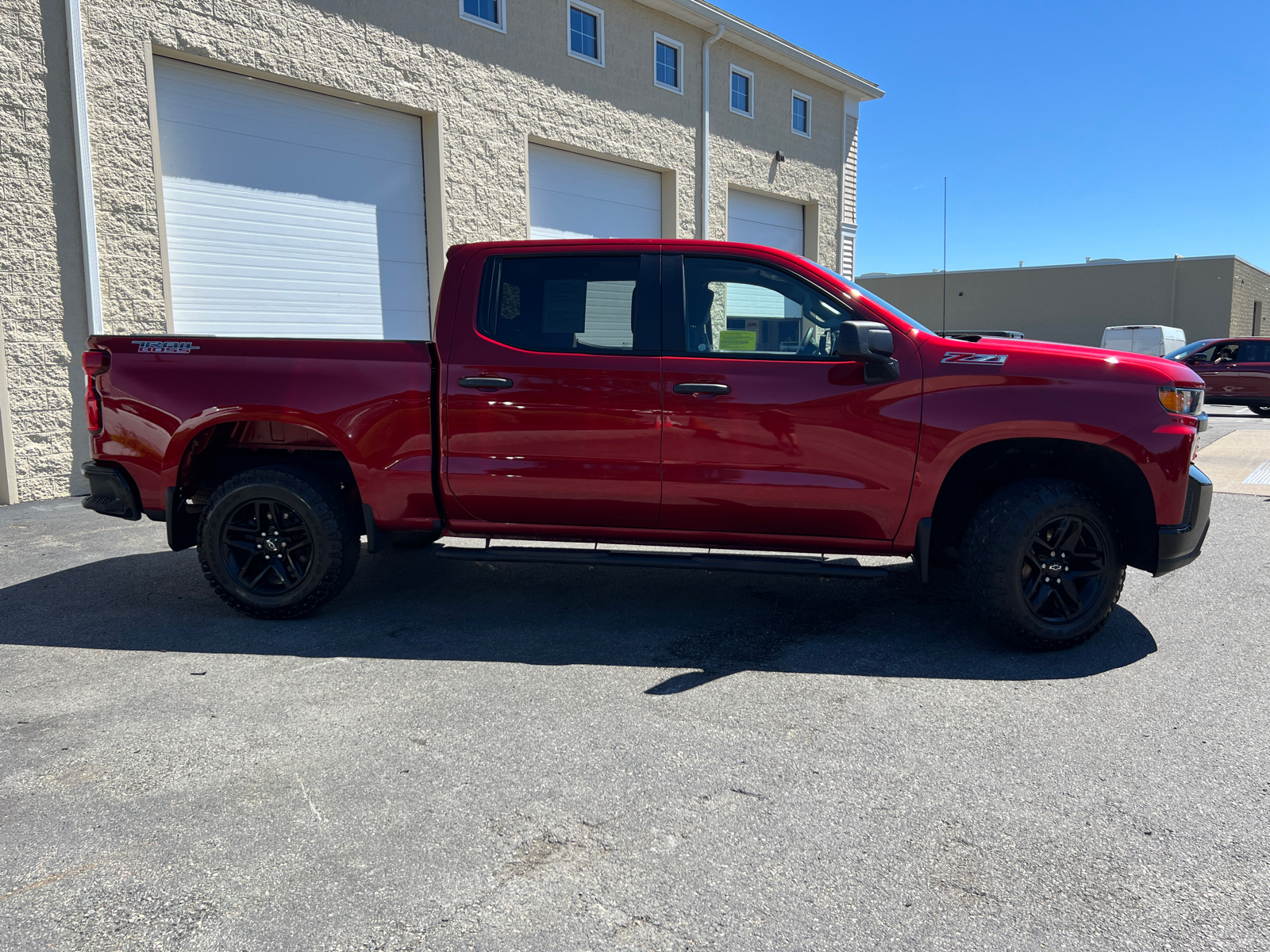 2021 Chevrolet Silverado 1500 Custom Trail Boss 10