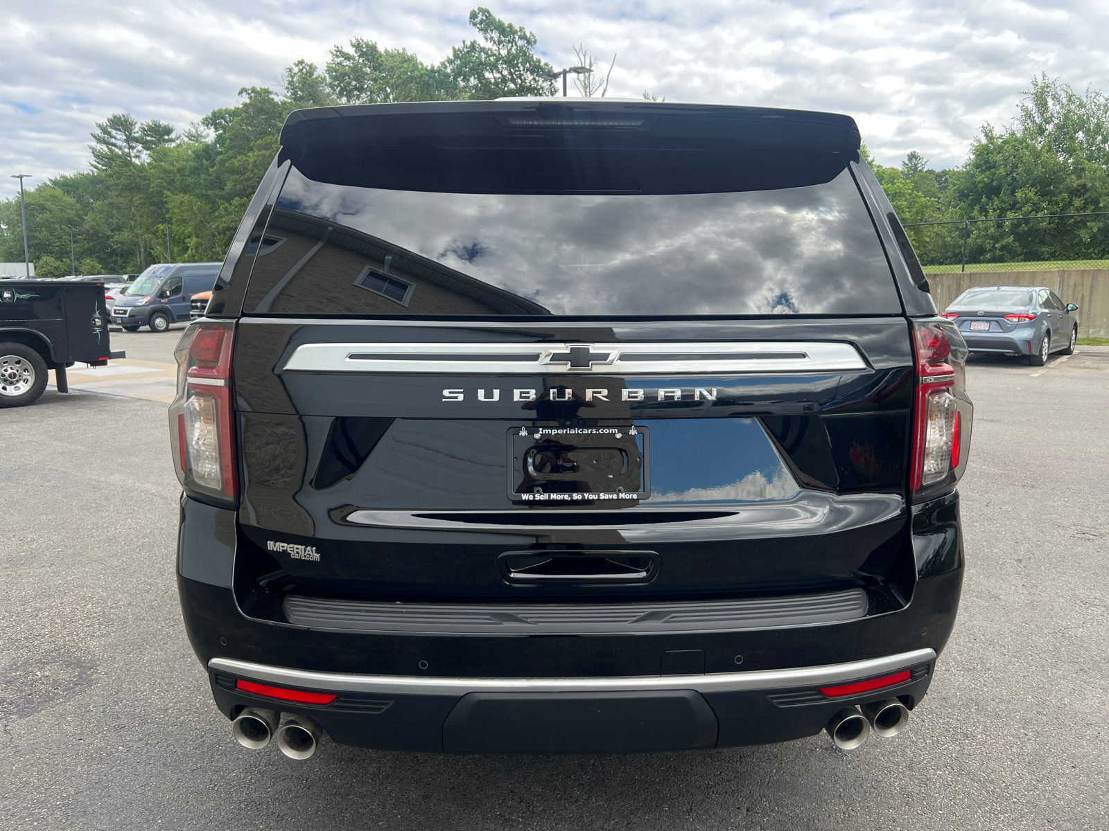 2023 Chevrolet Suburban High Country 8