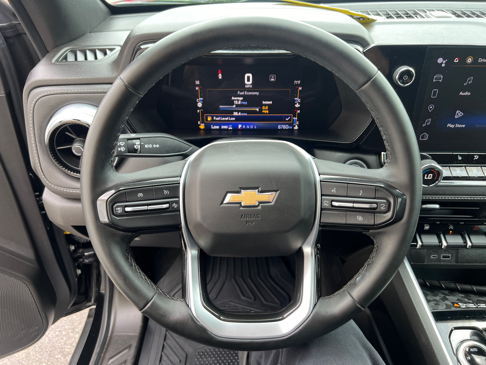 2023 Chevrolet Colorado LT 20