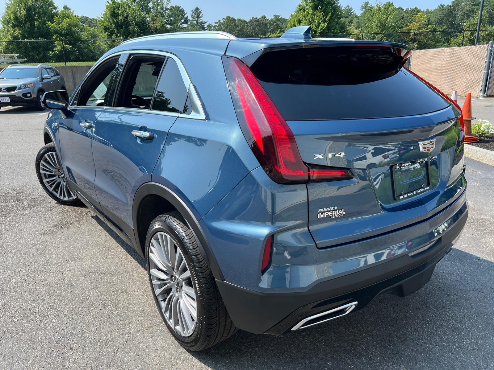 2024 Cadillac XT4 Premium Luxury 7