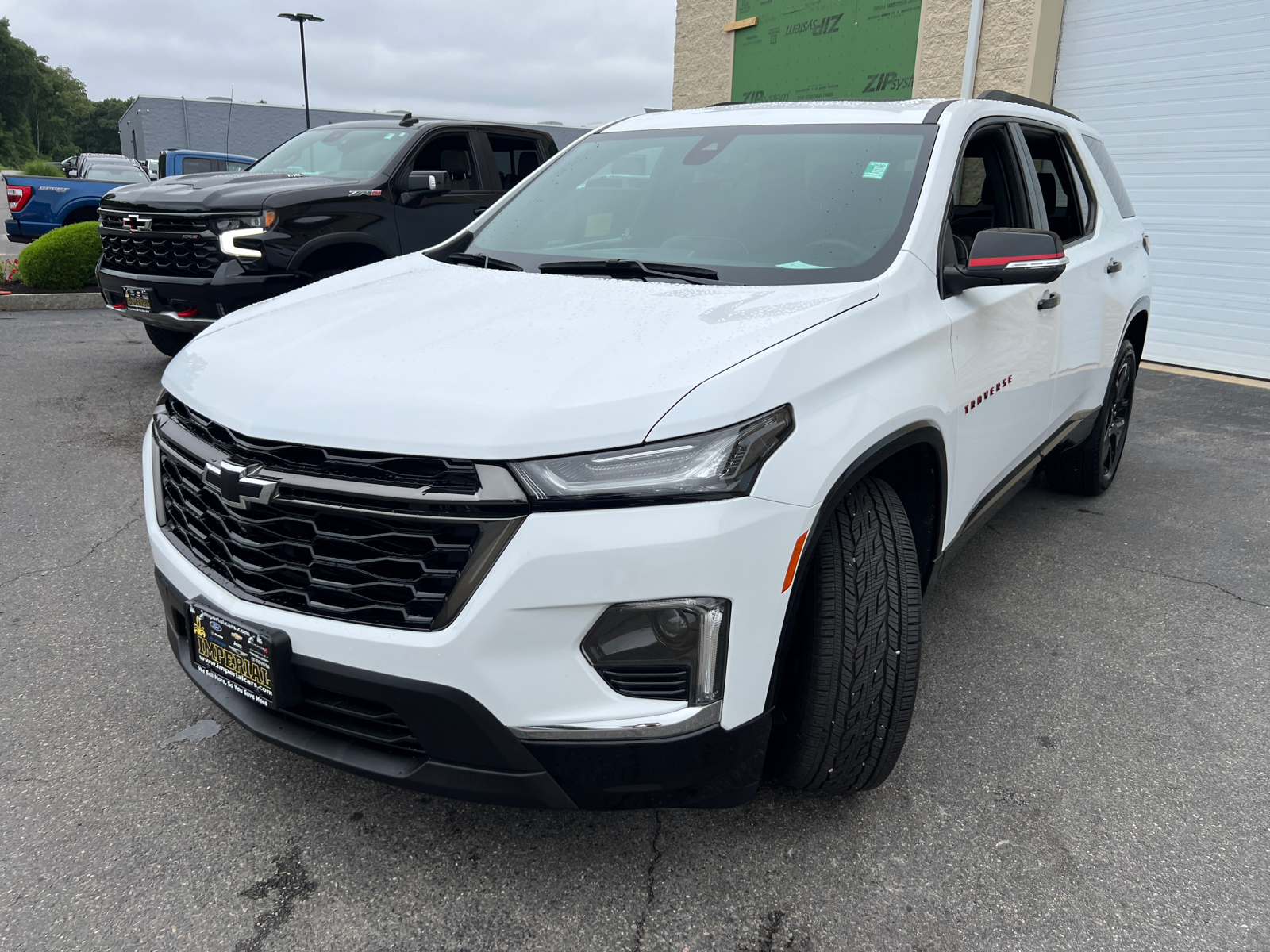 2023 Chevrolet Traverse Premier 4