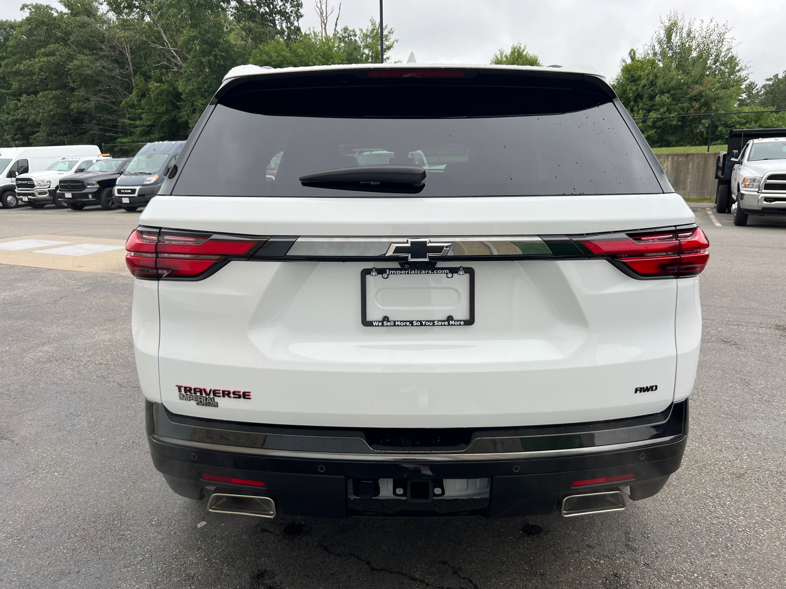 2023 Chevrolet Traverse Premier 8