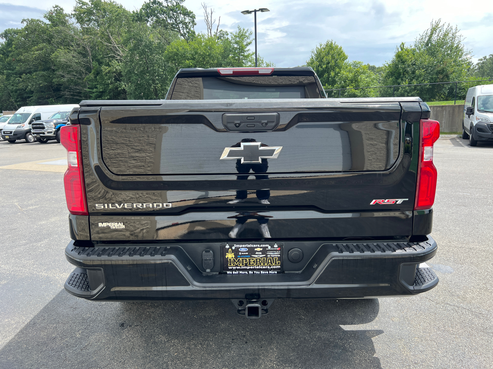 2023 Chevrolet Silverado 1500 RST 8