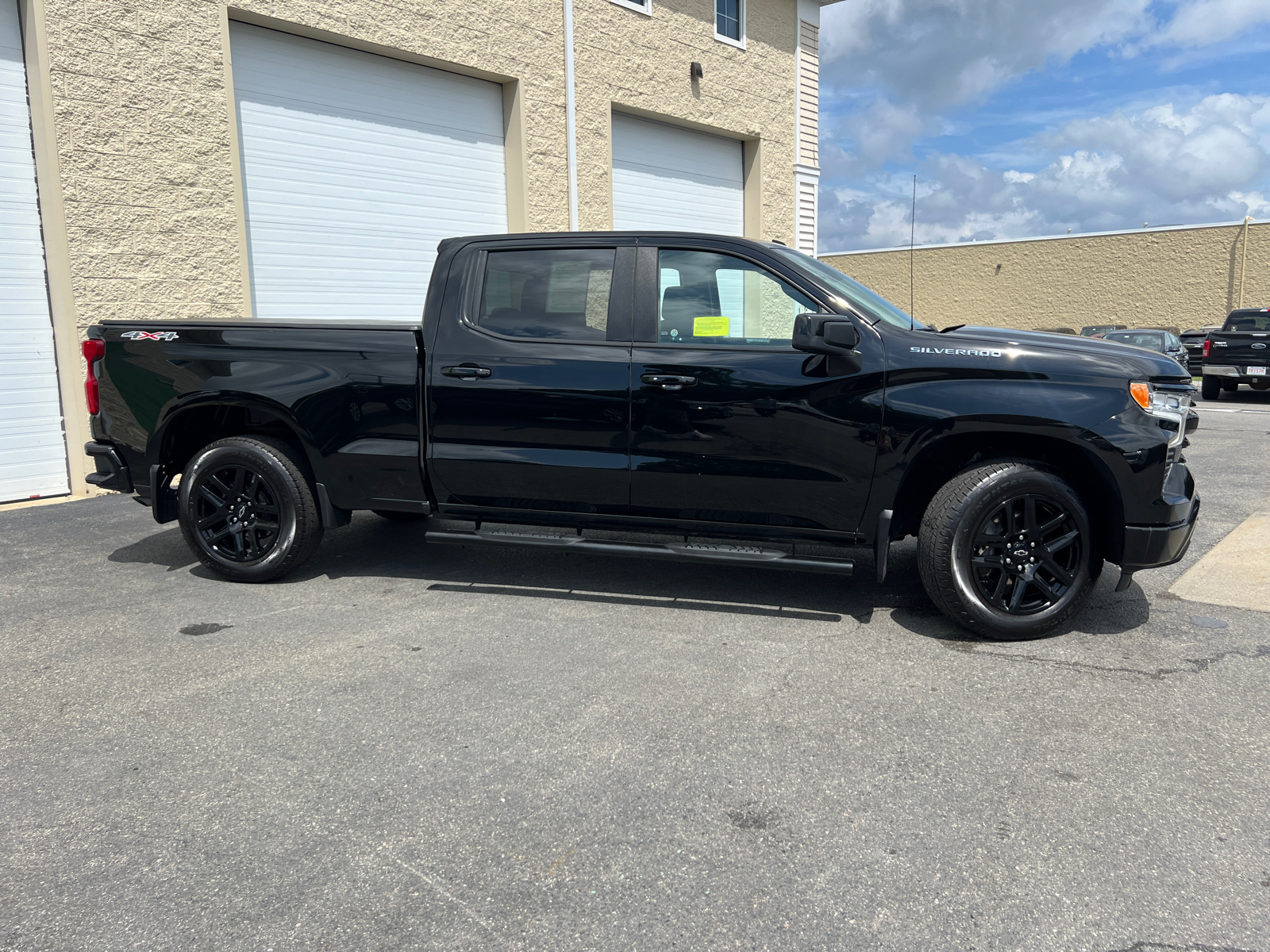 2023 Chevrolet Silverado 1500 RST 11