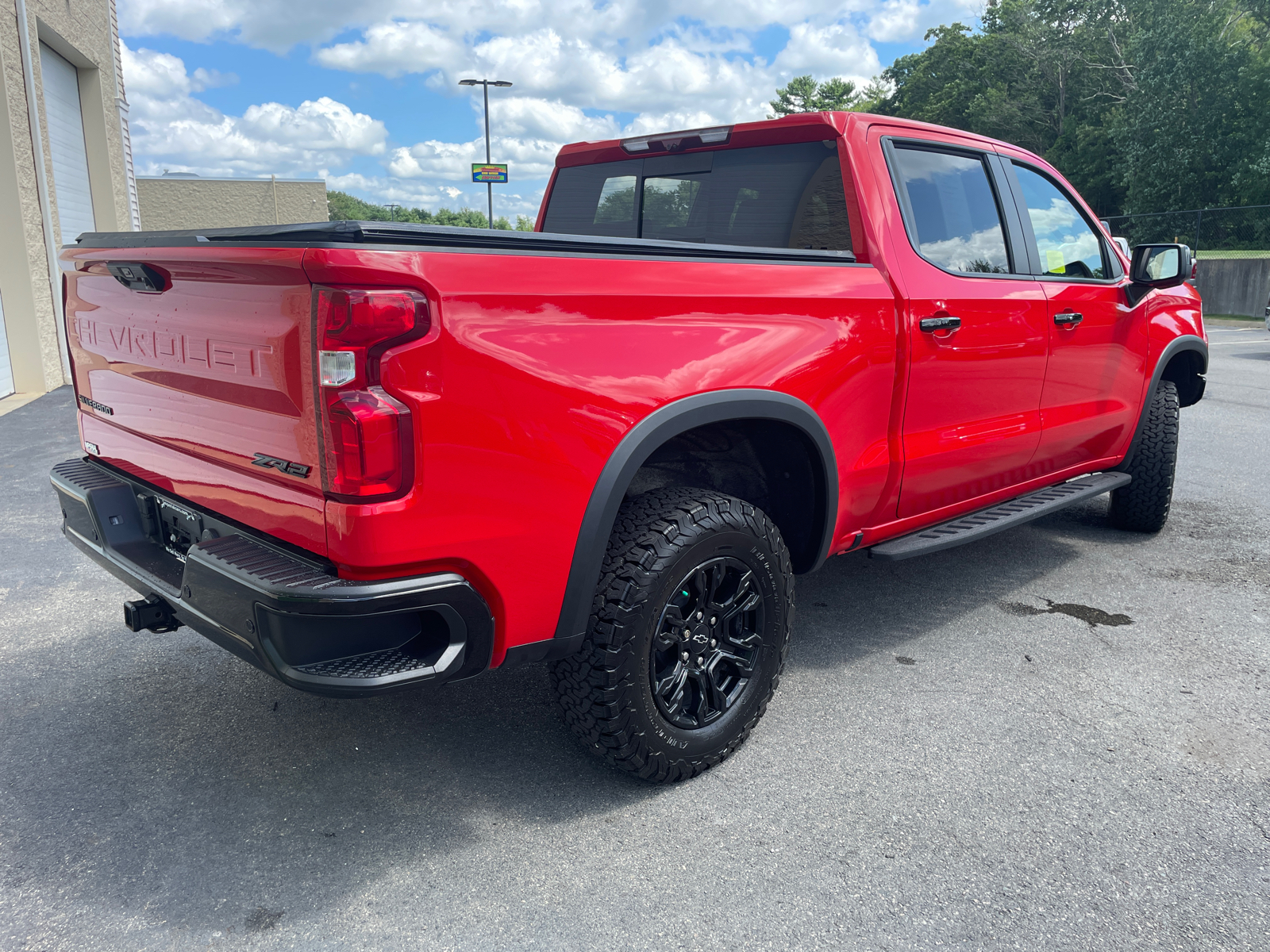 2022 Chevrolet Silverado 1500 ZR2 13