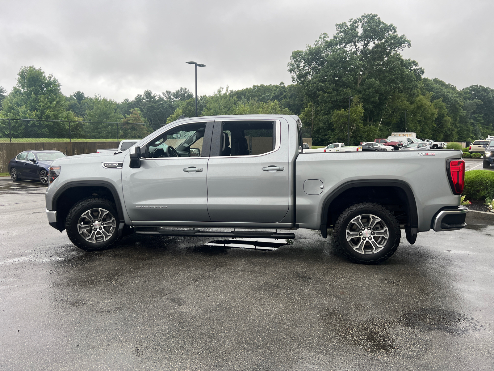 2024 GMC Sierra 1500 SLE 5