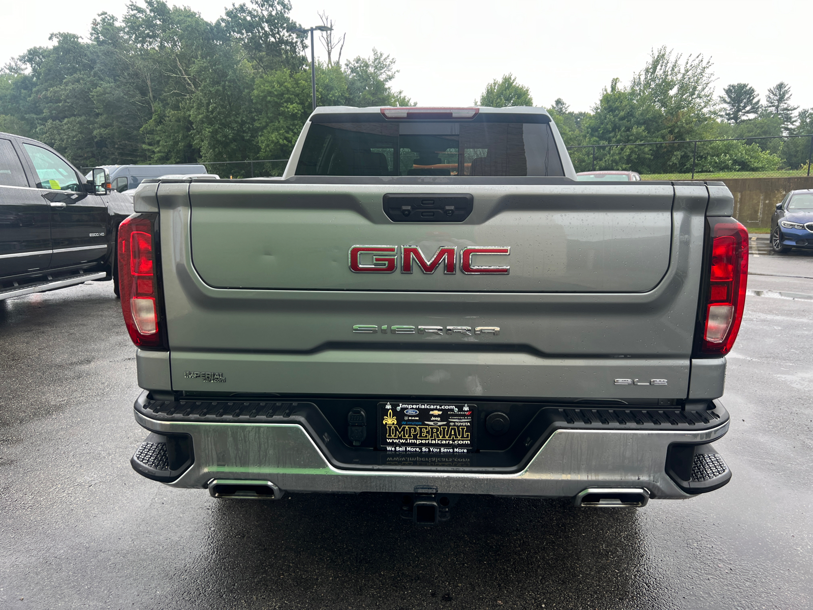 2024 GMC Sierra 1500 SLE 8